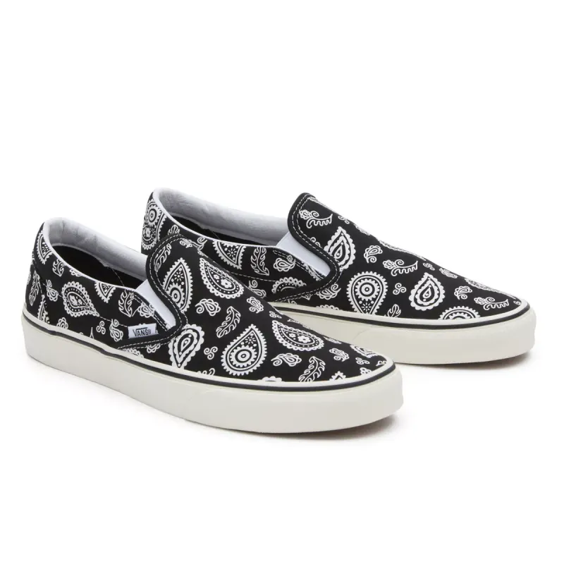 VANS Classic Slip-on Zwart (VN0009Q7BMA)