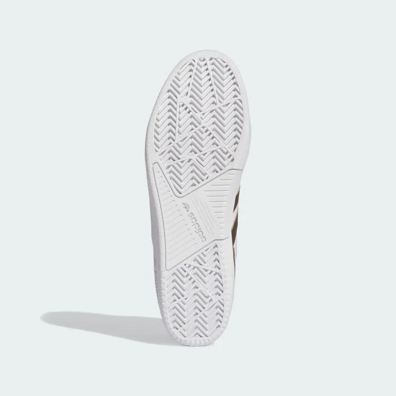 adidas Tyshawn Low Shoes (IE3126)