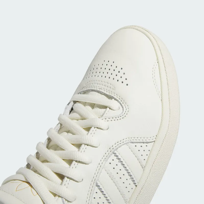 adidas Tyshawn (IE3134)
