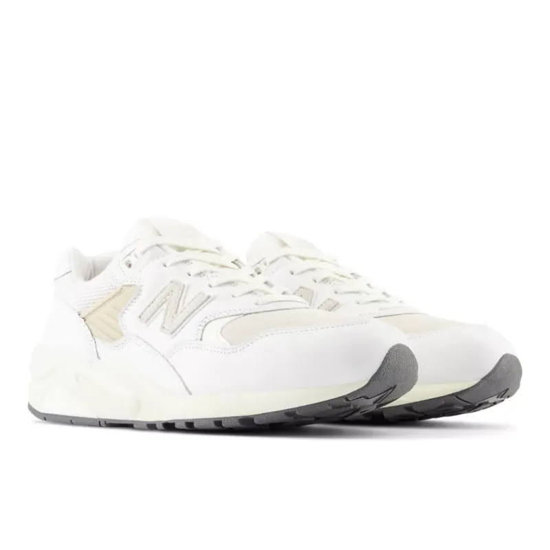 New Balance MT580 VTG White / Timber Wolf (MT580VTG)
