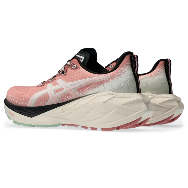 Asics Novablast 4 Tr Nature Bathing/Rose Rouge (1012B654.250)