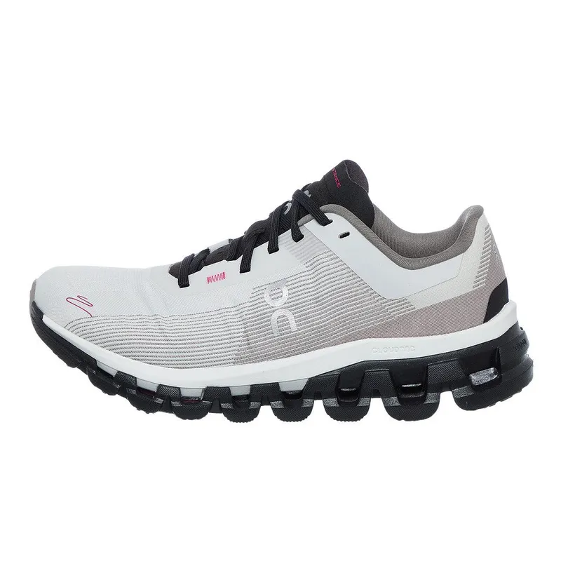 On Cloudflow 4 Distance White / Black (3WD30320462)