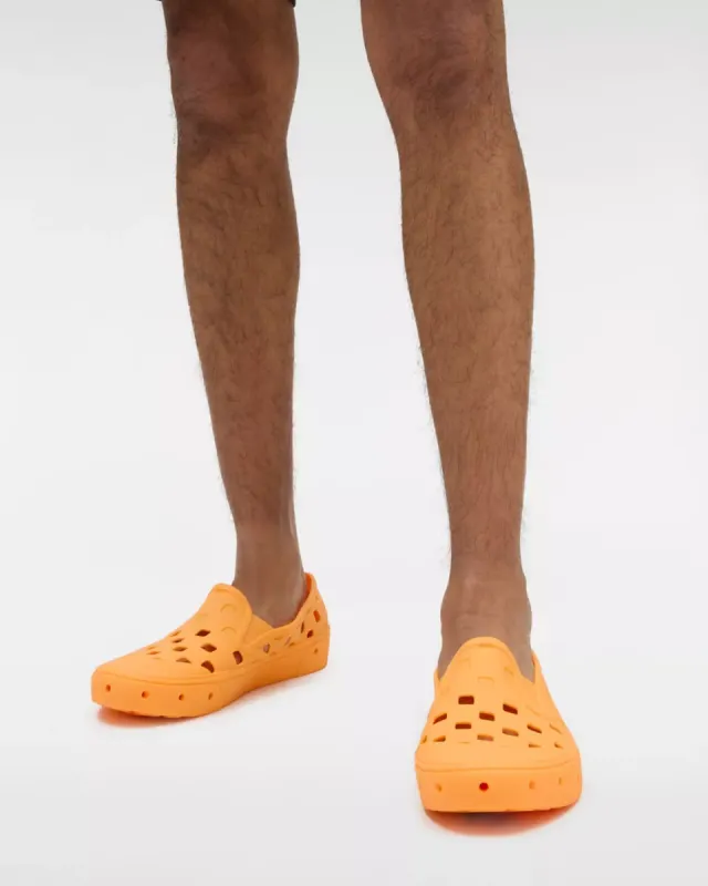 VANS Slip-on Trk Zwart (VN0A5HF887T)