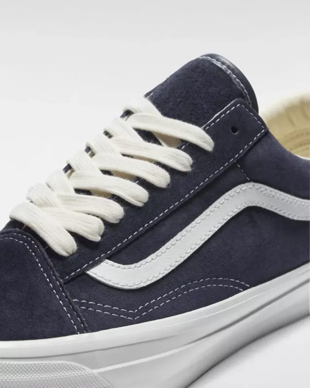 VANS Premium Old Skool 36 Blauw (VN000CNGCIE)