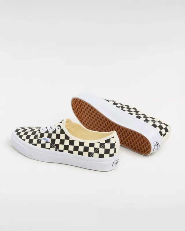 VANS Premium Authentic 44 Zwart (VN000CQA2BO)