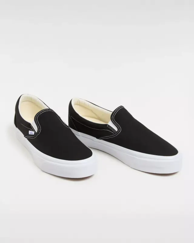 VANS Premium Slip-on 98 Zwart (VN000CSEBA2)
