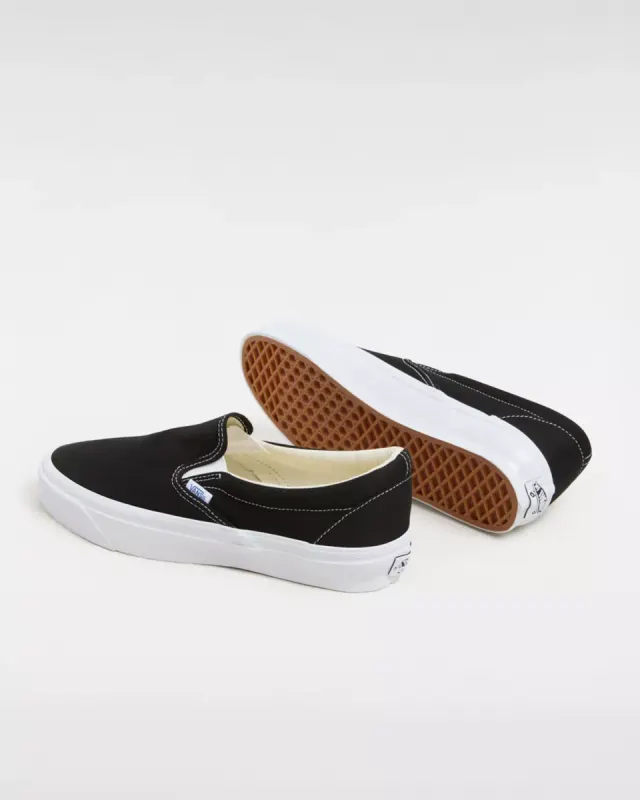 VANS Premium Slip-on 98 Zwart (VN000CSEBA2)