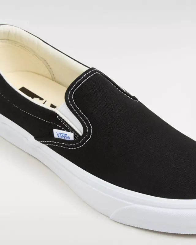 VANS Premium Slip-on 98 Zwart (VN000CSEBA2)