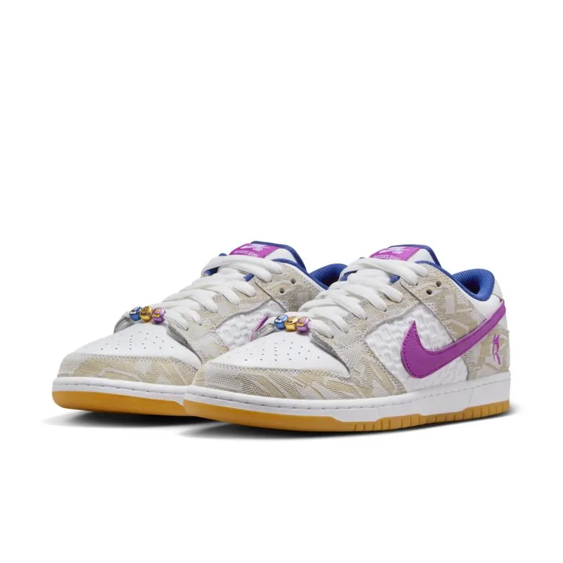 Nike SB Dunk Low Premium ‘Pure Platinum and Vivid Purple’ (FZ5251-001)