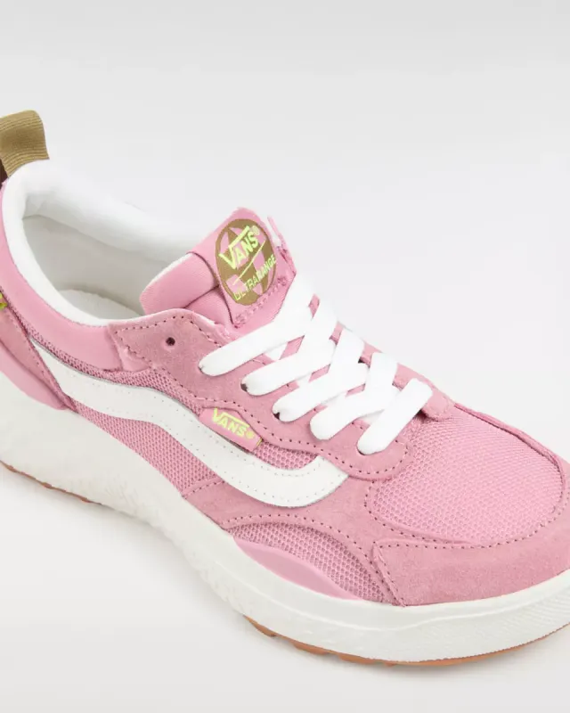 VANS Ultrarange Neo Vr3 Roze (VN000BCEBIY)