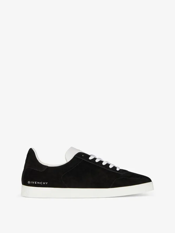 Givenchy Town sneakers in suede (BH009UH1NU-001)