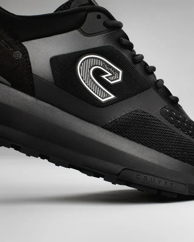 Cruyff Fuzeknit Black/Black (CC241100-959)
