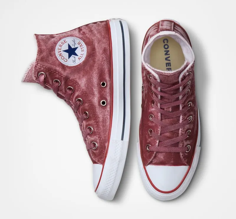 Converse Chuck Taylor All Star Well Worn LTD Well Worn Magenta Dyed (A07639C)
