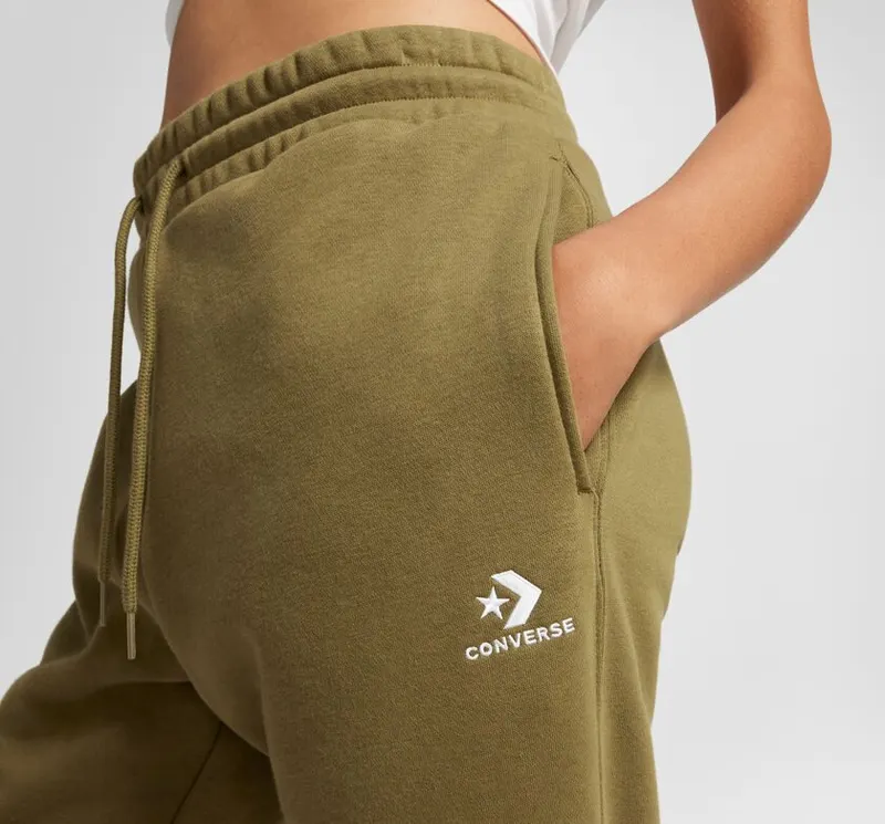 Converse Converse Go-To Embroidered Star Chevron Fleece Sweatpant met standaardpasvorm Cosmic Turtle (10024521-A20)