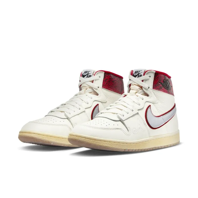 Jordan Air Ship PE SP ‘University Red’ (FN8675-100)