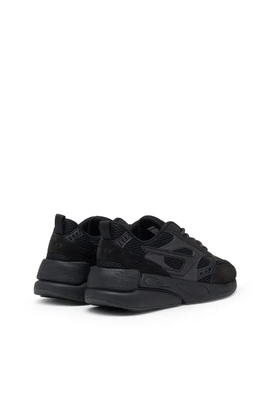 Diesel S-serendipity Sport W (Y02867P4431T8013 https://nl.diesel.com/en/sneakers/s-serendipity-sport-w-black/Y02867P4431T8013.htm)