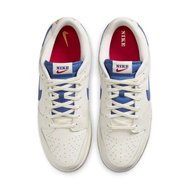 Nike Dunk Low SE ‘Sail and Dark Marina Blue’ (DX3198-133)