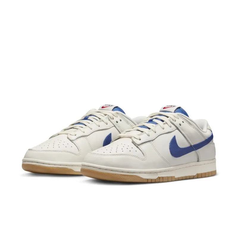 Nike Dunk Low SE ‘Sail and Dark Marina Blue’ (DX3198-133)