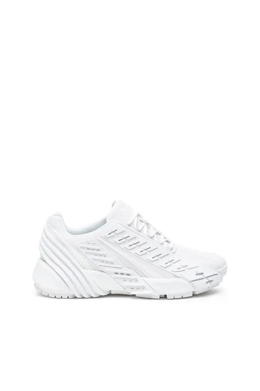 Diesel S-prototype Low W (Y02875P4462T1007 https://nl.diesel.com/en/sneakers/s-prototype-low-w-white/Y02875P4462T1007.htm)