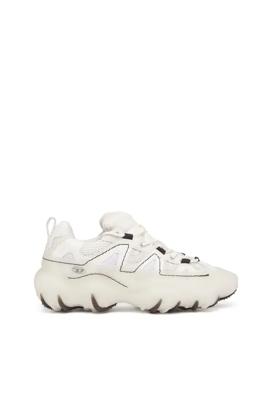 Diesel S-prototype P1 W (Y03220P5604T1003 https://nl.diesel.com/en/sneakers/s-prototype-p1-w-white/Y03220P5604T1003.htm)