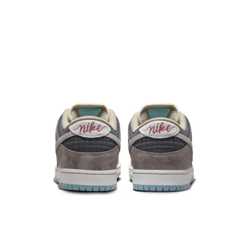 Nike SB Dunk Low Pro Premium ‘Big Money Savings’ (FZ3129-200)