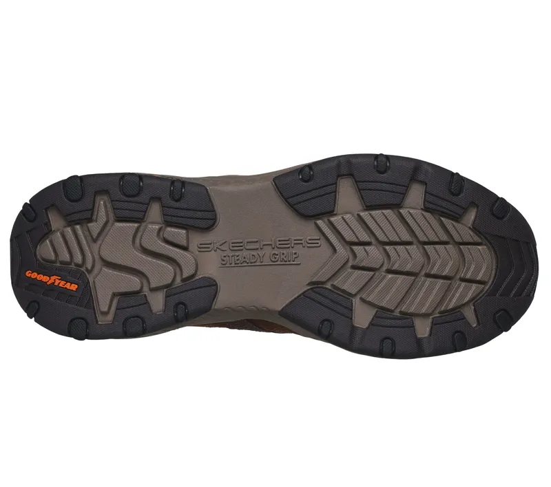 Skechers Relaxed Fit: Craster – Archdale – Bruin (204717-CDB)