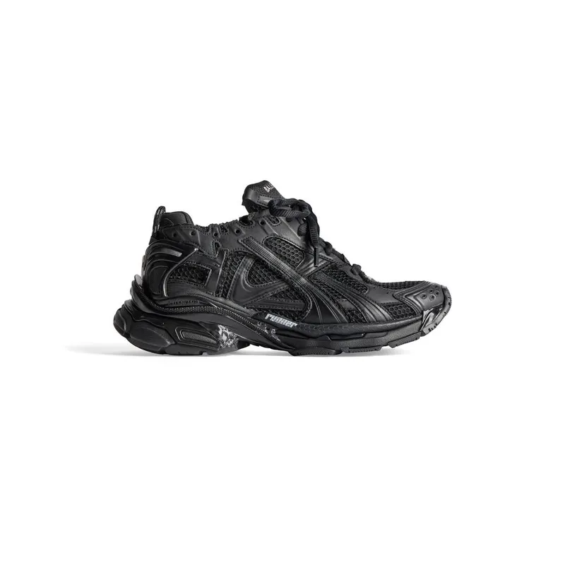 Balenciaga Runner Sneaker Black (772774W3RBT1000)