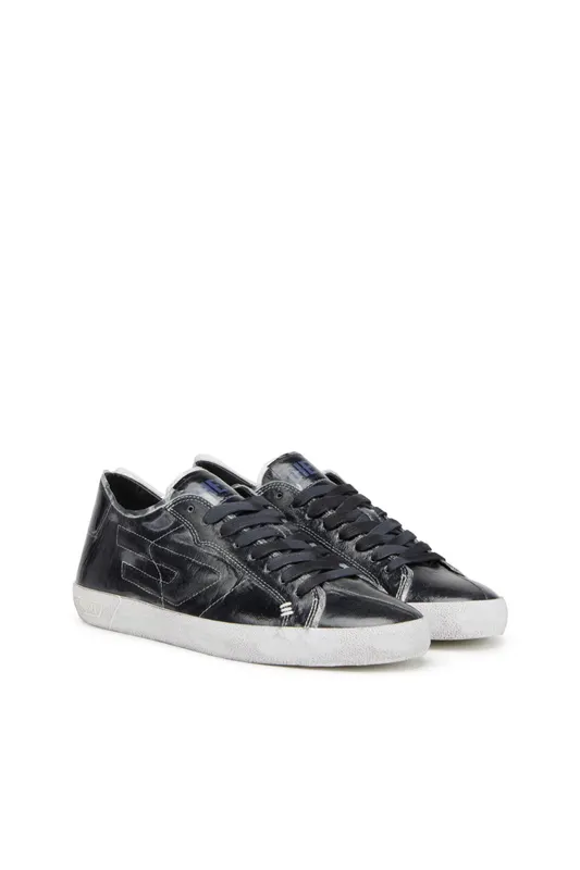 Diesel S-leroji Low (Y02741P5595H0144 https://nl.diesel.com/en/sneakers/s-leroji-low-black/Y02741P5595H0144.htm)