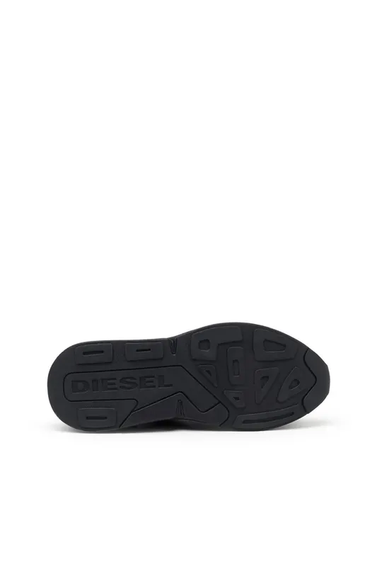 Diesel S-serendipity Sport (Y02868P4431T8013 https://nl.diesel.com/en/sneakers/s-serendipity-sport-black/Y02868P4431T8013.htm)