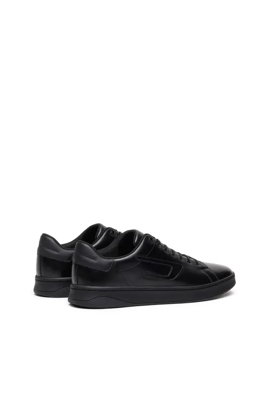 Diesel S-athene Low (Y02869P4423T8013 https://nl.diesel.com/en/sneakers/s-athene-low-black/Y02869P4423T8013.htm)