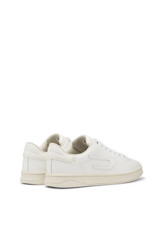 Diesel S-athene Low W (Y02870P4423T1003 https://nl.diesel.com/en/sneakers/s-athene-low-w-white/Y02870P4423T1003.htm)