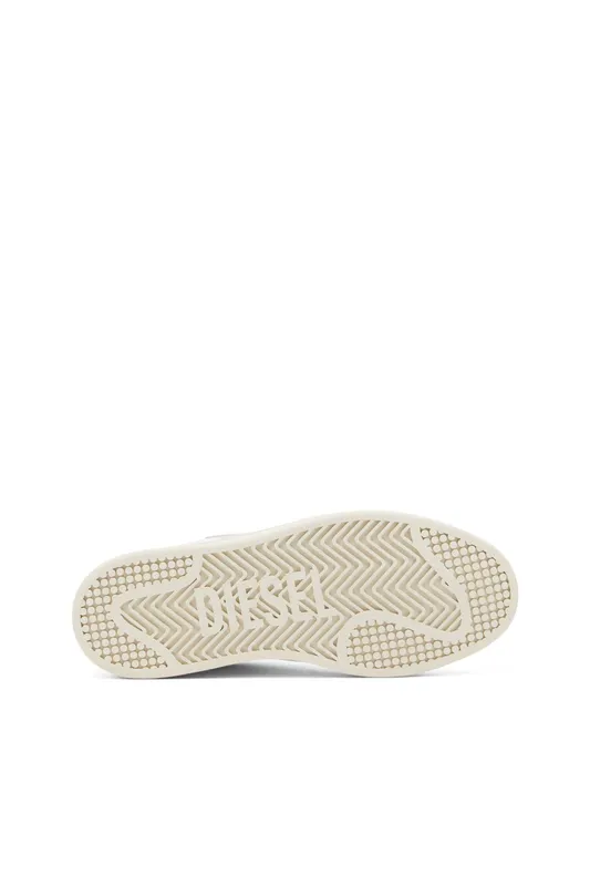Diesel S-athene Low W (Y02870P4423T1003 https://nl.diesel.com/en/sneakers/s-athene-low-w-white/Y02870P4423T1003.htm)