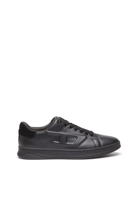 Diesel S-athene Low (Y03132P5580H1669 https://nl.diesel.com/en/sneakers/s-athene-low-black/Y03132P5580H1669.htm)