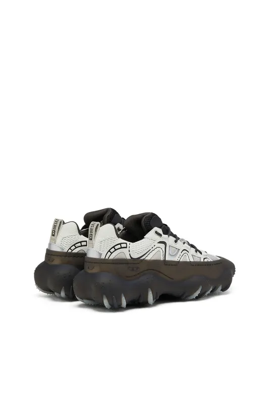 Diesel S-prototype P1 (Y03135P6346HA150 https://nl.diesel.com/en/sneakers/s-prototype-p1-multicolor/Y03135P6346HA150.htm)