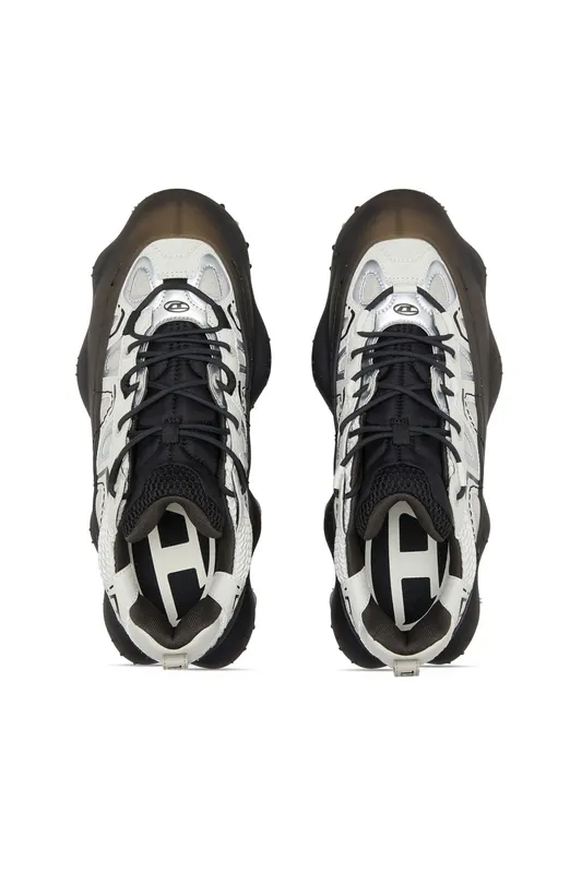 Diesel S-prototype P1 (Y03135P6346HA150 https://nl.diesel.com/en/sneakers/s-prototype-p1-multicolor/Y03135P6346HA150.htm)