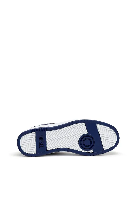 Diesel S-ukiyo V2 Low (Y03204P5576H9797 https://nl.diesel.com/en/sneakers/s-ukiyo-v2-low-multicolor/Y03204P5576H9797.htm)