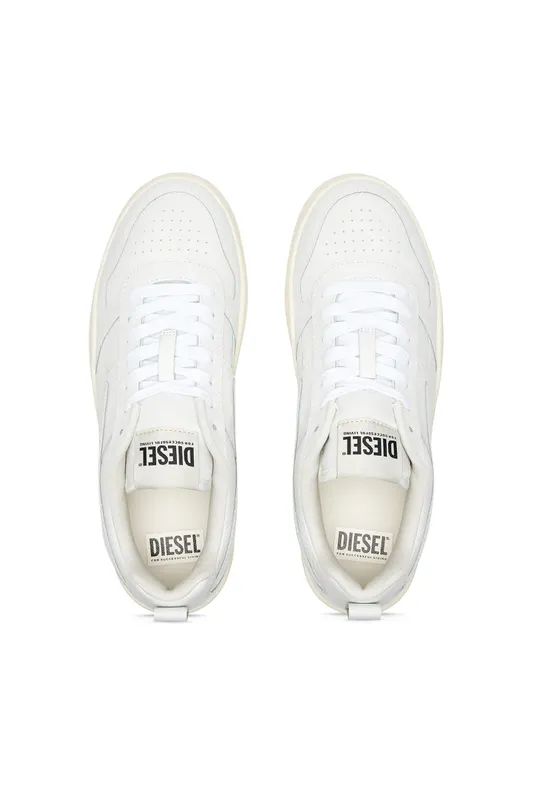 Diesel S-ukiyo V2 Low (Y03204P5576T1015 https://nl.diesel.com/en/sneakers/s-ukiyo-v2-low-white/Y03204P5576T1015.htm)