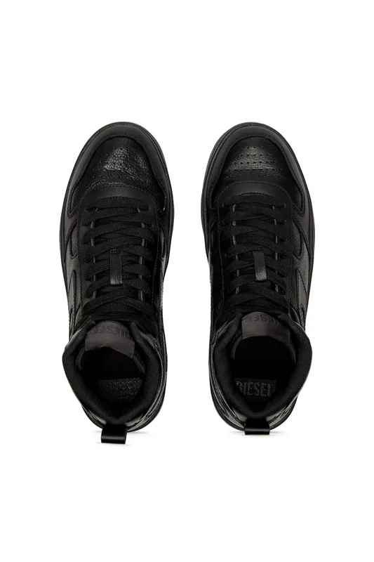 Diesel S-ukiyo V2 Mid (Y03205P5576T8013 https://nl.diesel.com/en/sneakers/s-ukiyo-v2-mid-black/Y03205P5576T8013.htm)