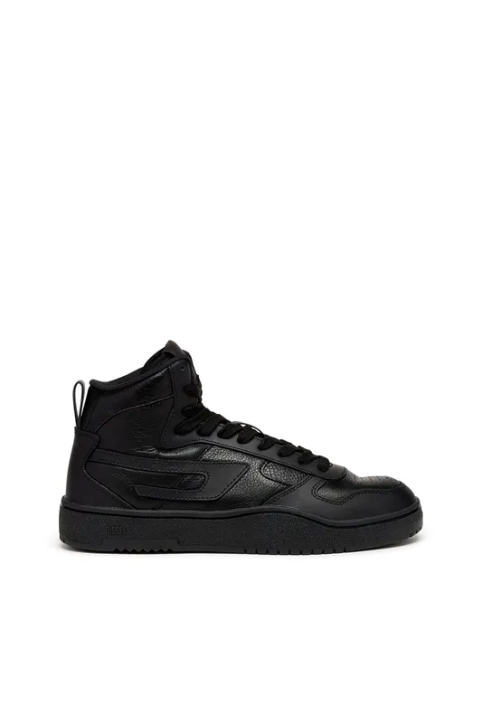 Diesel S-ukiyo V2 Mid (Y03205P5576T8013 https://nl.diesel.com/en/sneakers/s-ukiyo-v2-mid-black/Y03205P5576T8013.htm)