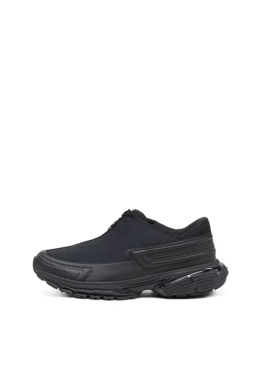 Diesel S-serendipity Pro-x1 Zip X (Y03218P5700T8013 https://nl.diesel.com/en/sneakers/s-serendipity-pro-x1-zip-x-black/Y03218P5700T8013.htm)