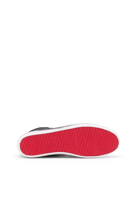 Diesel S-leroji Mid (Y03261P6326H1378 https://nl.diesel.com/en/sneakers/s-leroji-mid-black/Y03261P6326H1378.htm)