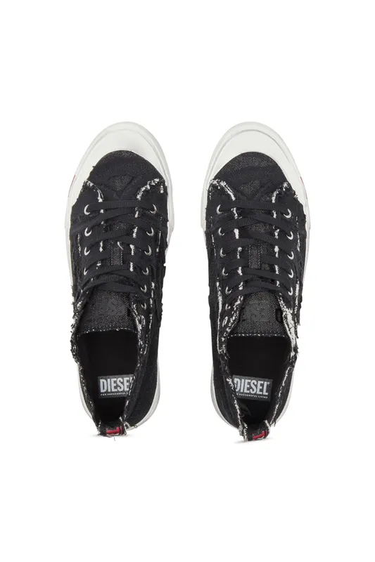 Diesel S-athos Mid (Y03269P6312H0958 https://nl.diesel.com/en/sneakers/s-athos-mid-black/Y03269P6312H0958.htm)