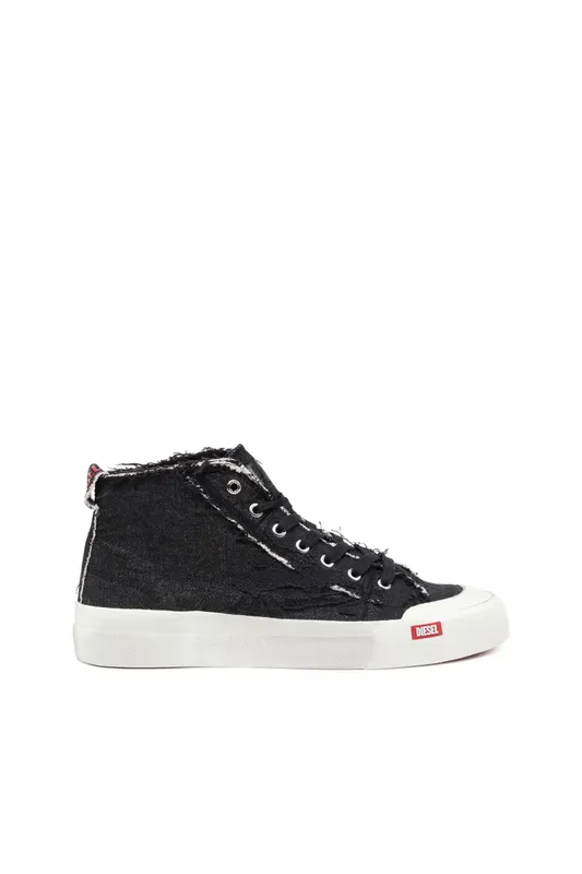 Diesel S-athos Mid (Y03269P6312H0958 https://nl.diesel.com/en/sneakers/s-athos-mid-black/Y03269P6312H0958.htm)