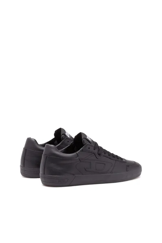 Diesel S-leroji Low (Y03336PR030T8013 https://nl.diesel.com/en/sneakers/s-leroji-low-black/Y03336PR030T8013.htm)