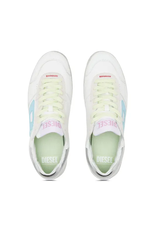 Diesel S-leroji Low W (Y03340P2034HA127 https://nl.diesel.com/en/sneakers/s-leroji-low-w-multicolor/Y03340P2034HA127.htm)