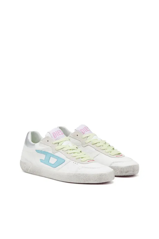 Diesel S-leroji Low W (Y03340P2034HA127 https://nl.diesel.com/en/sneakers/s-leroji-low-w-multicolor/Y03340P2034HA127.htm)
