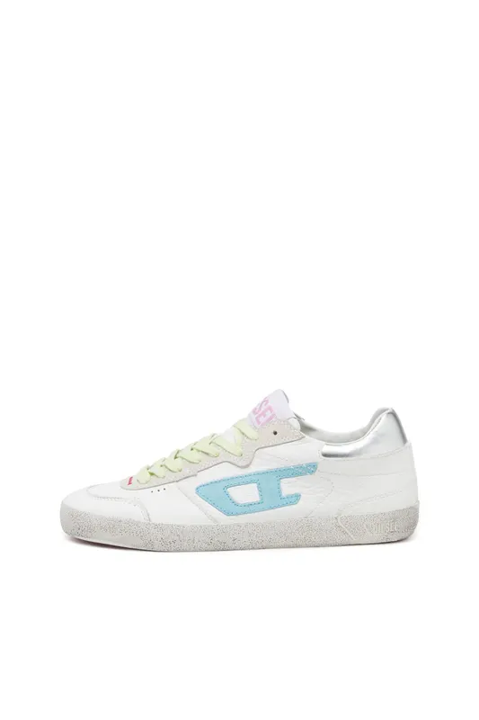 Diesel S-leroji Low W (Y03340P2034HA127 https://nl.diesel.com/en/sneakers/s-leroji-low-w-multicolor/Y03340P2034HA127.htm)