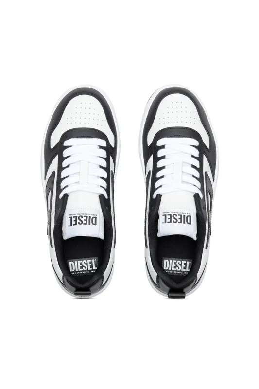 Diesel S-ukiyo V2 Low (Y03363P5576H1532 https://nl.diesel.com/en/sneakers/s-ukiyo-v2-low-multicolor/Y03363P5576H1532.htm)