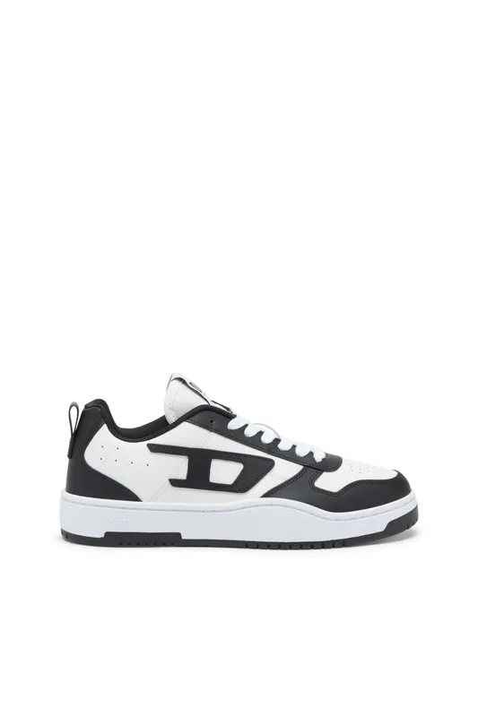 Diesel S-ukiyo V2 Low (Y03363P5576H1532 https://nl.diesel.com/en/sneakers/s-ukiyo-v2-low-multicolor/Y03363P5576H1532.htm)
