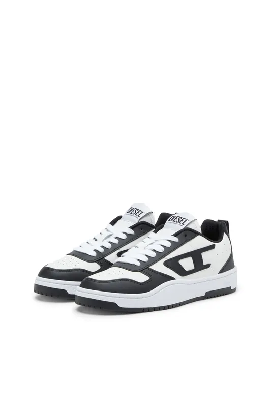 Diesel S-ukiyo V2 Low (Y03363P5576H1532 https://nl.diesel.com/en/sneakers/s-ukiyo-v2-low-multicolor/Y03363P5576H1532.htm)